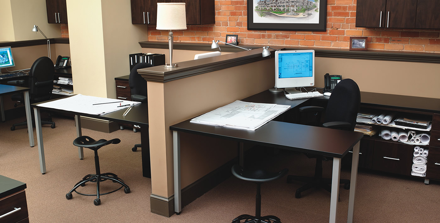 Commercial Space - nice organized desk